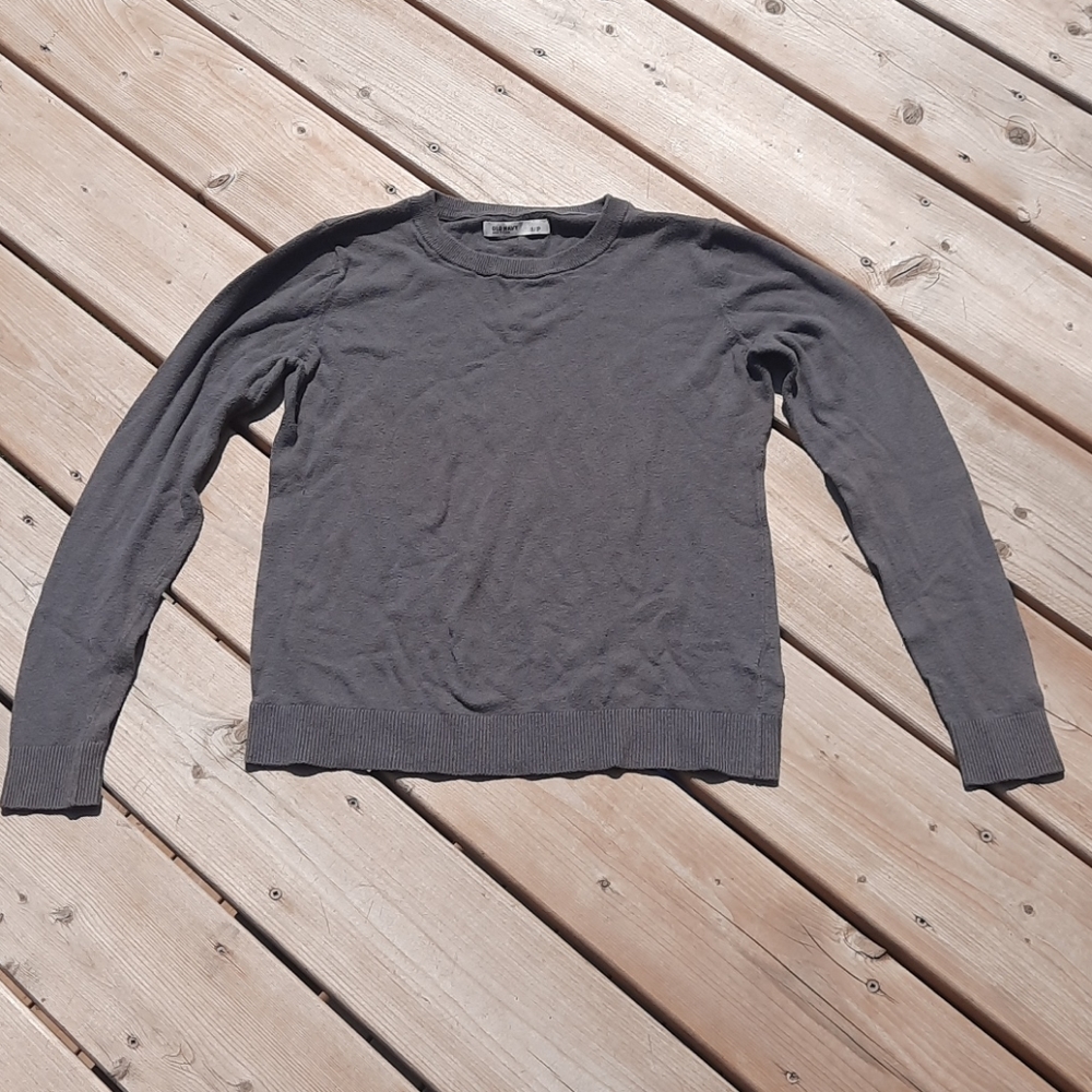 Old Navy sweater